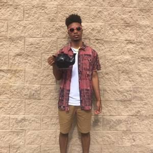 Meet your Posher, Marc